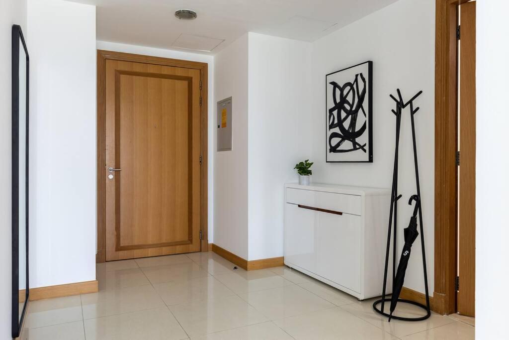 Dubai Marina, Two Bedrooms Apartment With Full Marina View Exterior photo
